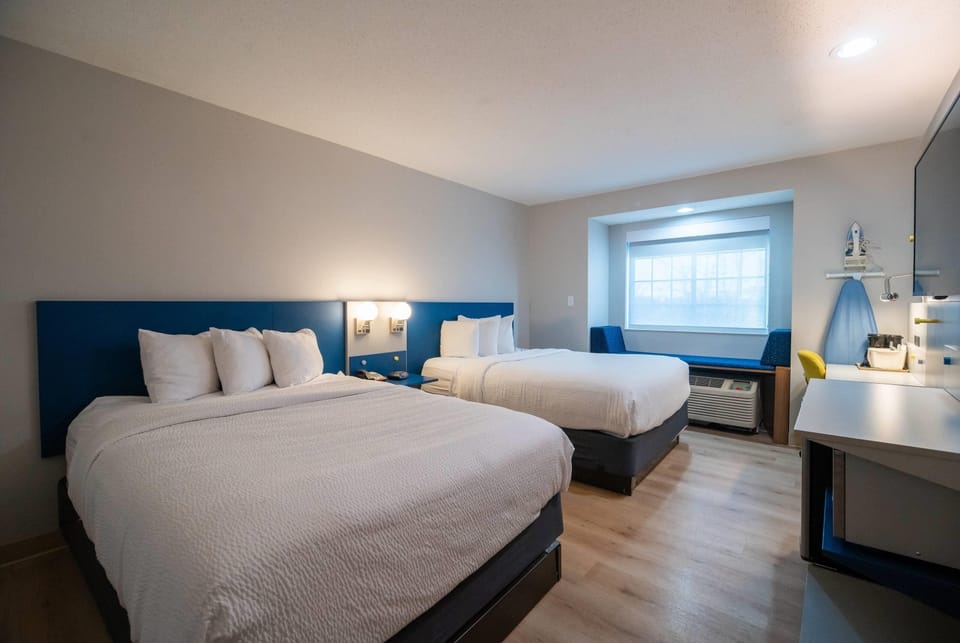 In-room safe, desk, free cribs/infant beds, free WiFi