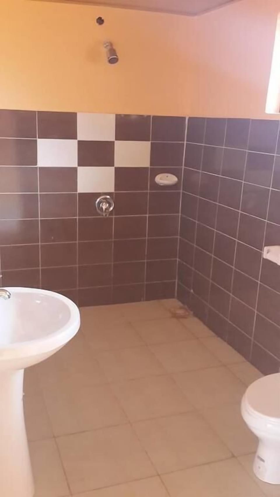 Double Room | Bathroom | Shower, free toiletries, towels, soap