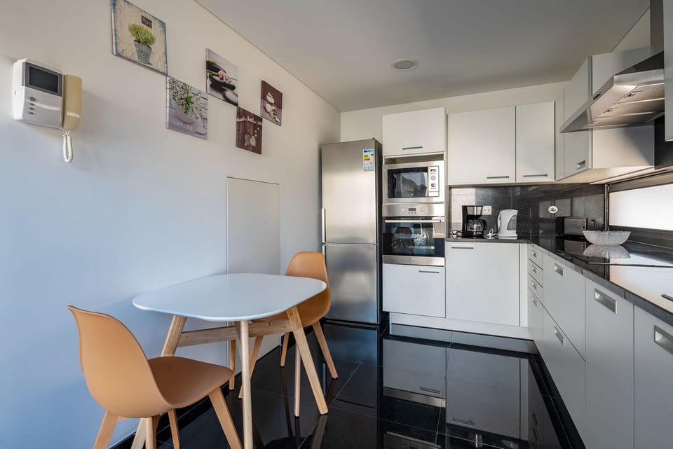 Villa, 4 Bedrooms, Private Pool | Private kitchen | Full-size fridge, microwave, oven, stovetop