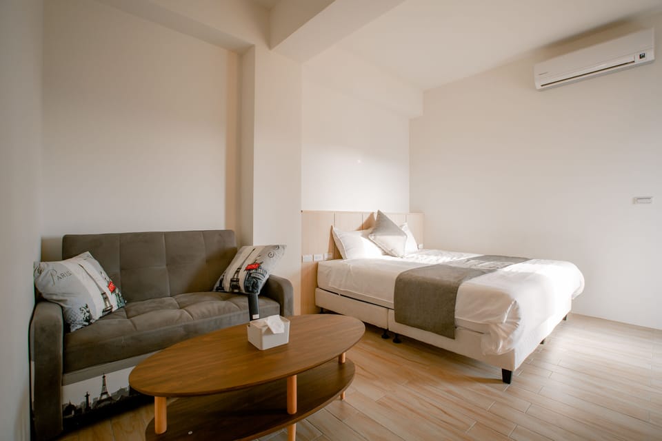 Double Room | 1 bedroom, desk, free WiFi, bed sheets
