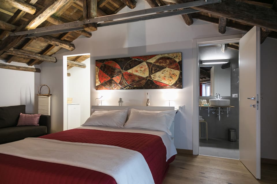 Deluxe Double Room (MANSARDINA) | Hypo-allergenic bedding, down comforters, free minibar, in-room safe