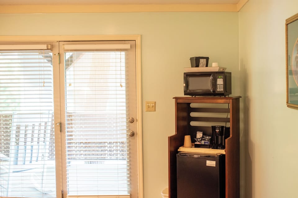 The McKinley Edwards Room (Pet Friendly) | Individually decorated, individually furnished, blackout drapes