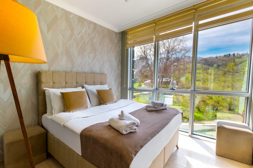 Premium Suite | 2 bedrooms, premium bedding, down comforters, Select Comfort beds