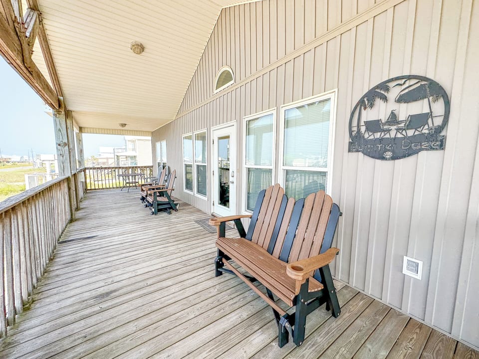 Front Deck 