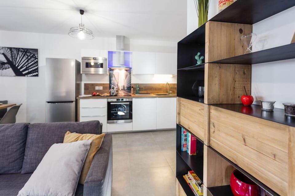 View of the equipped kitchen
