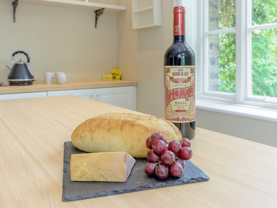 Spacious kitchen with aga | Station House, Miller&rsquo;s Dale, near Buxton