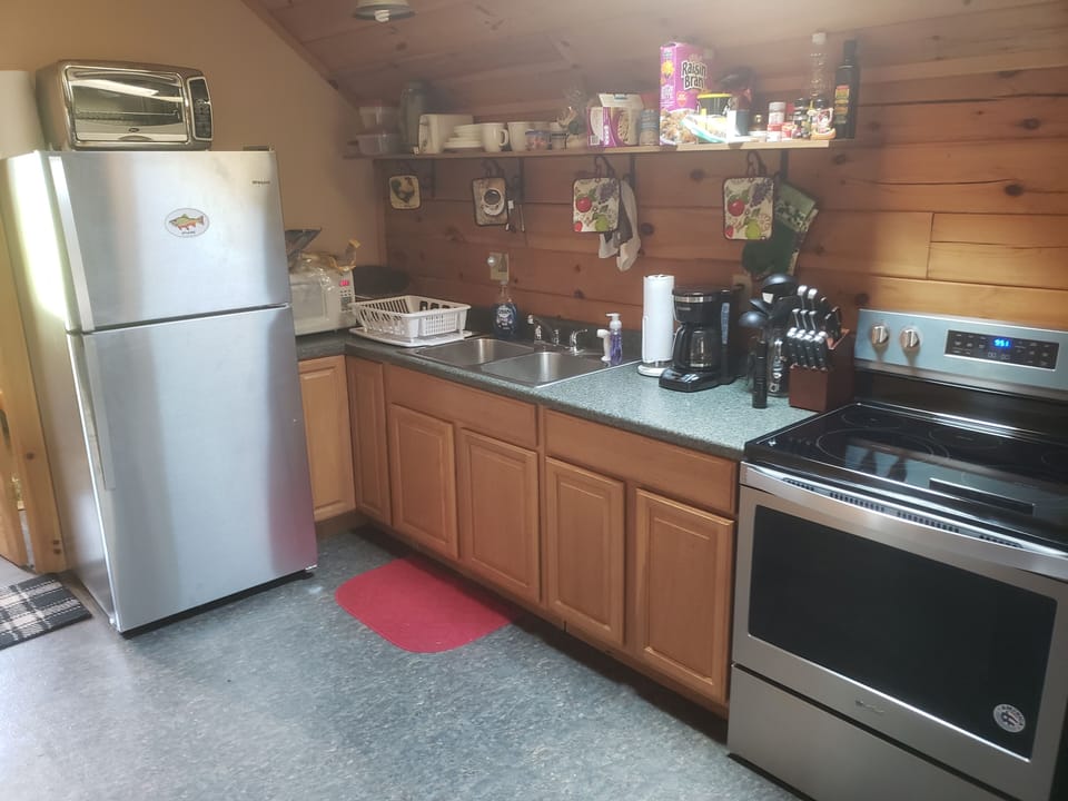 Refrigerator/ Freezer