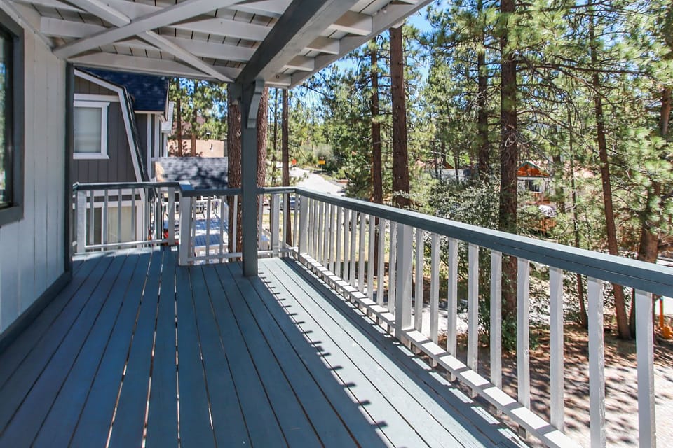 Lower Deck