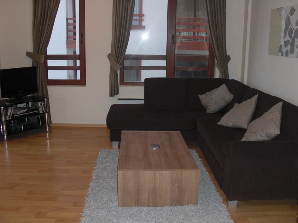 Spacious Lounge