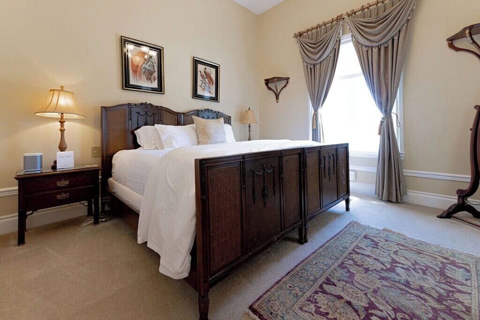 Walker Luxury Vacation Rentals - French Polo Estate