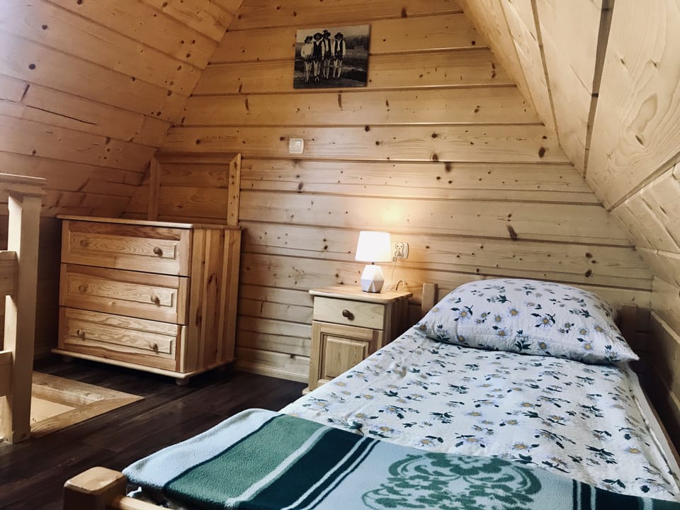 Family Room, Mezzanine | Free WiFi, bed sheets