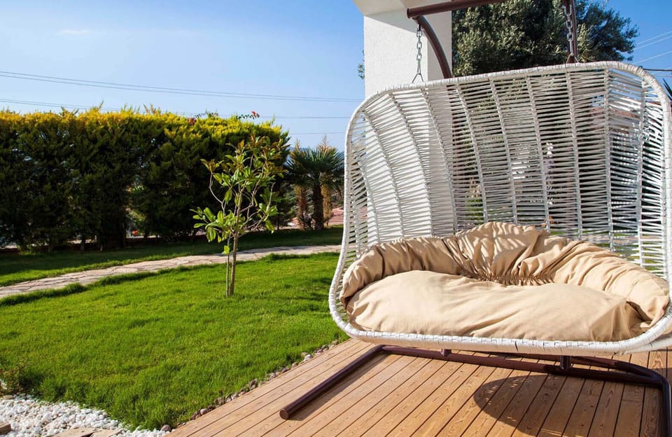 Suite Queen Bed | Terrace/patio