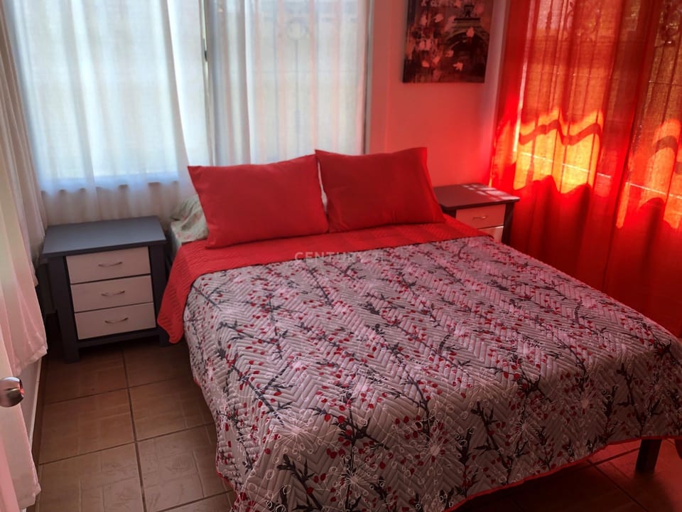 Comfort House, 2 Bedrooms | Individually furnished, blackout drapes, iron/ironing board, bed sheets