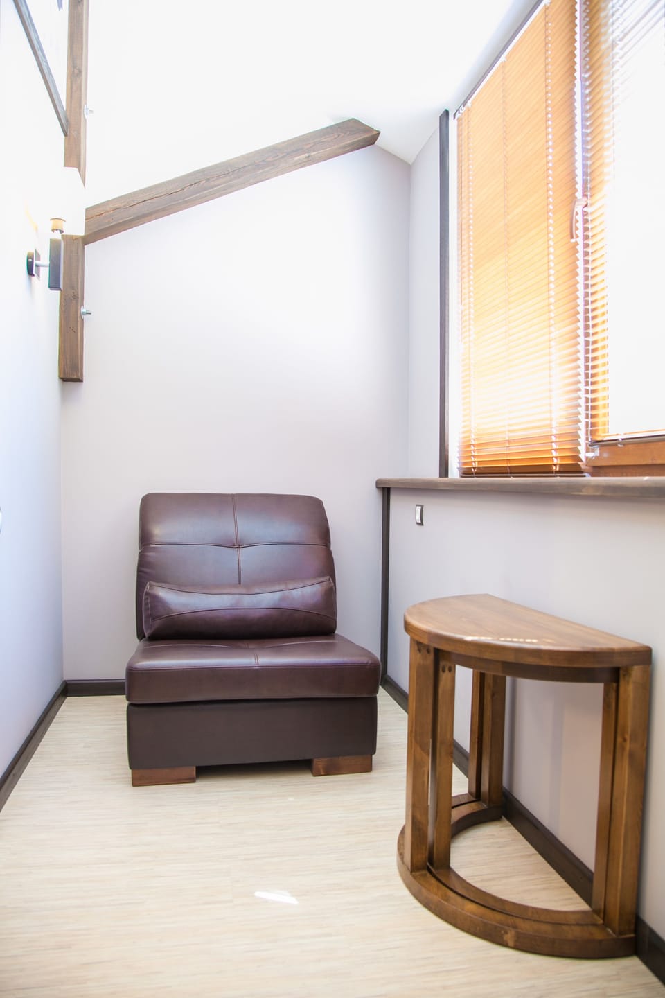 Design Double or Twin Room | Minibar, in-room safe, desk, blackout drapes