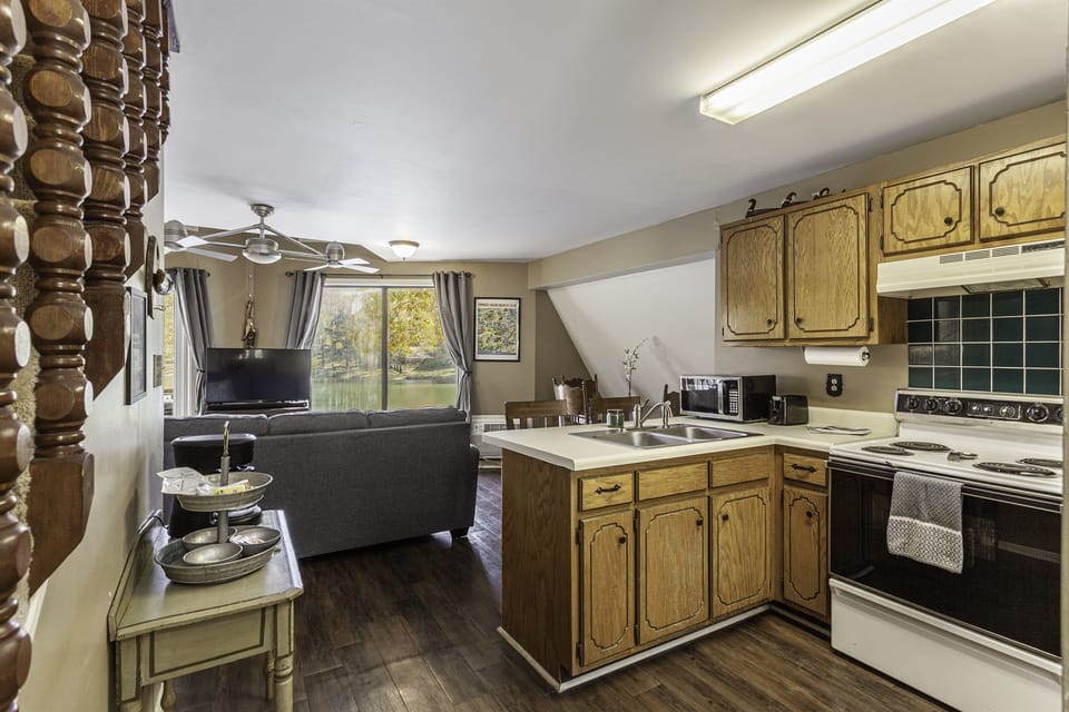 View from the front entryway. Notice the full coffee and tea bar on the left.