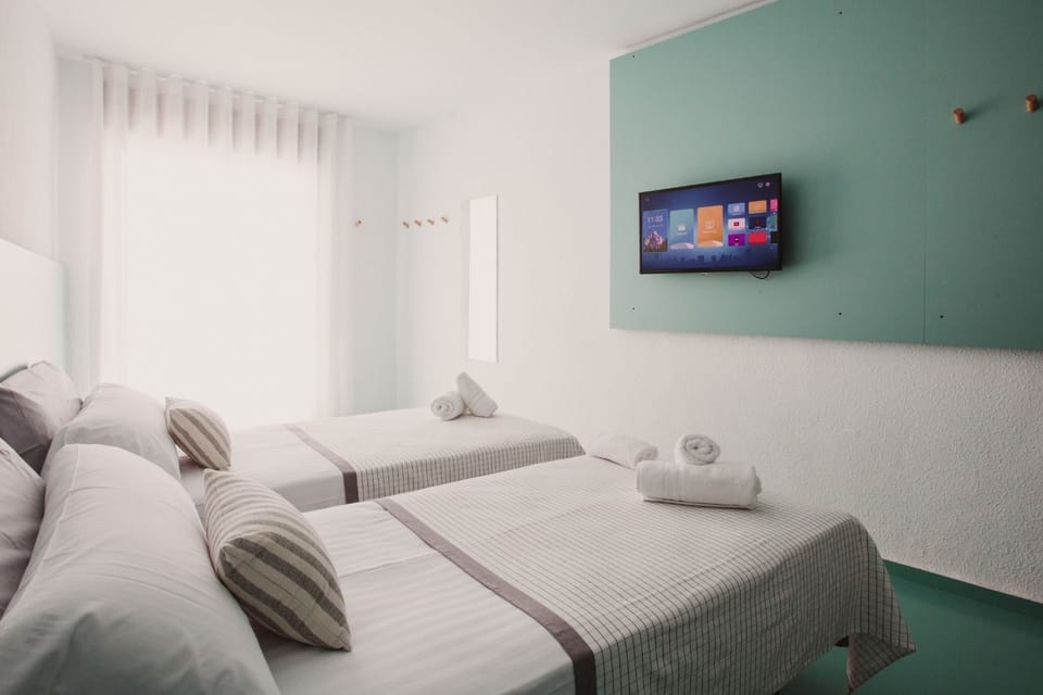Standard Room | Free WiFi, bed sheets