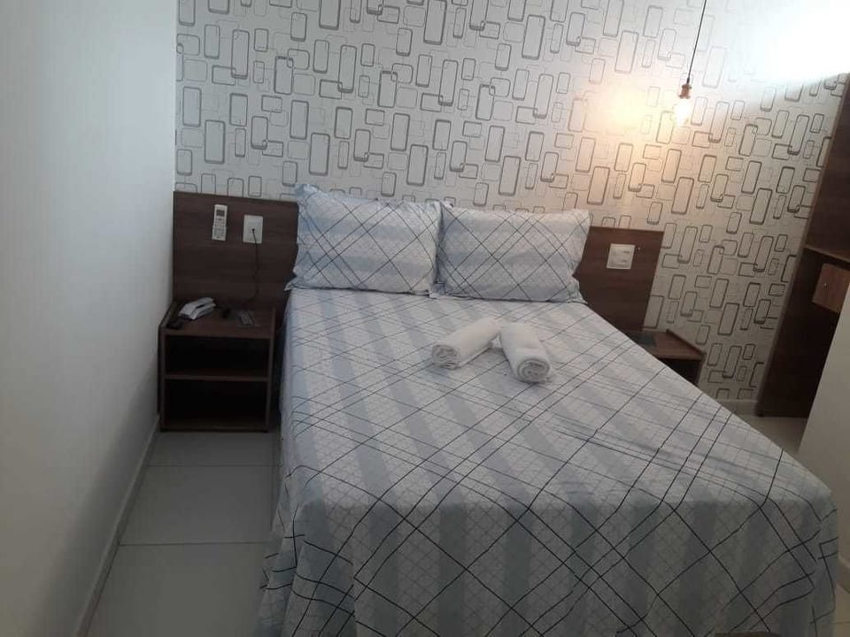 Double Room | Minibar, iron/ironing board, free WiFi, bed sheets