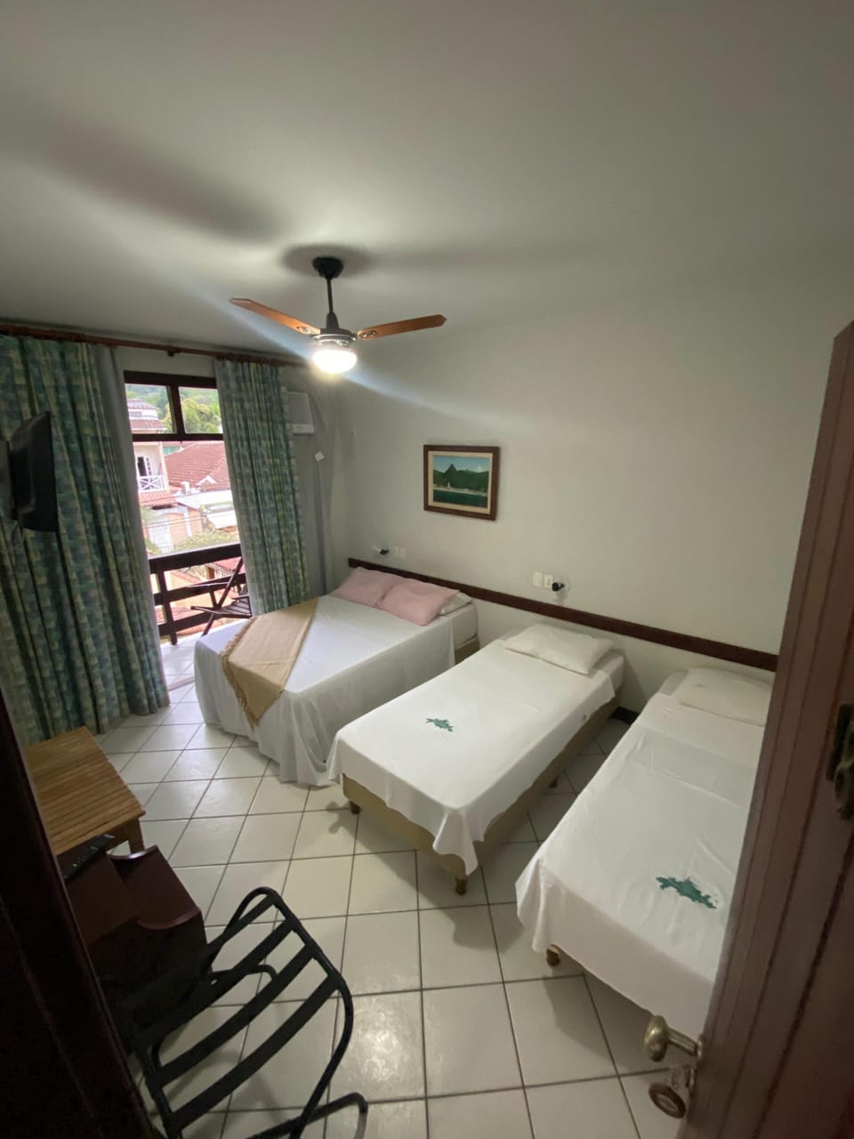Premium Quadruple Room | Minibar, blackout drapes, free WiFi, bed sheets