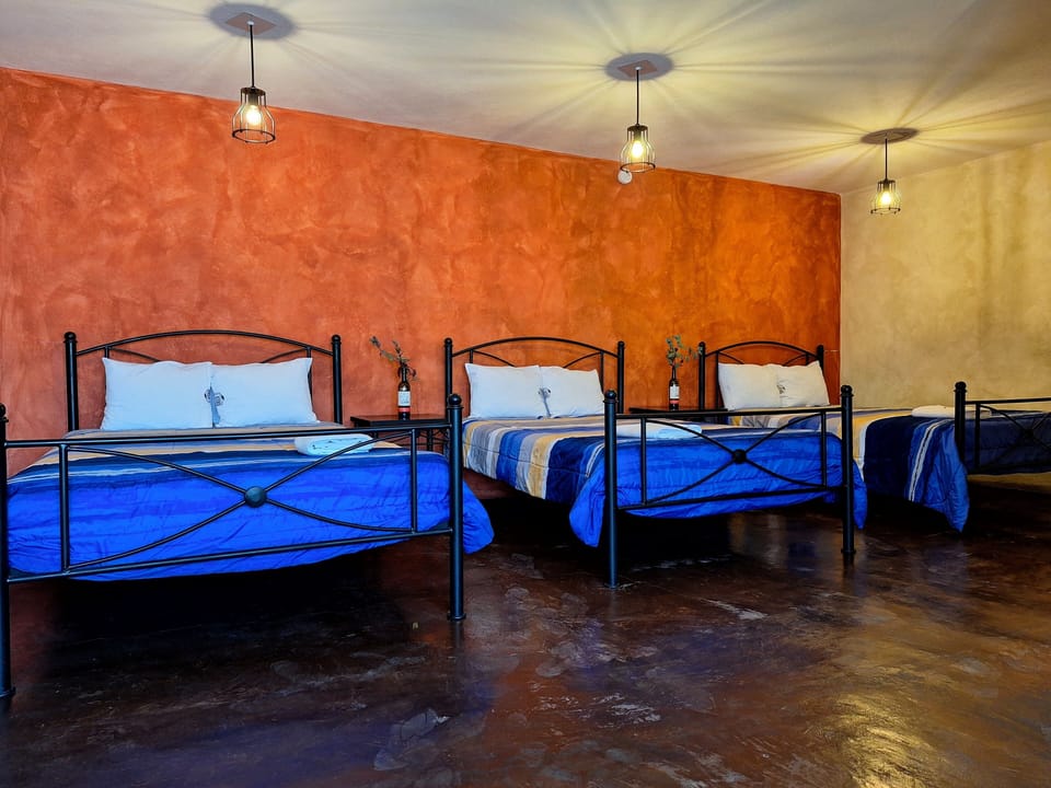 Standard Triple Room | Soundproofing, bed sheets