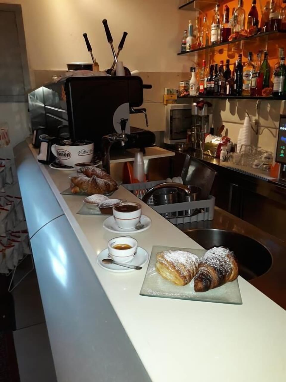 Free daily local cuisine breakfast