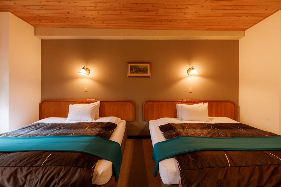 Standard Twin Room, Non Smoking | Free WiFi, bed sheets