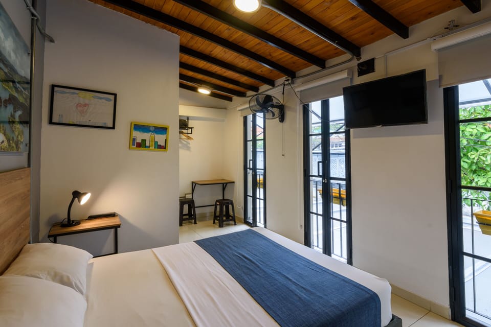 Classic Double Room | Hypo-allergenic bedding, pillowtop beds, individually decorated