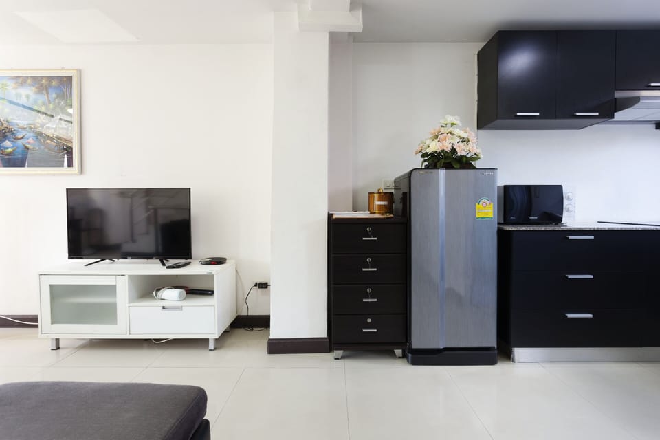 Kitchen next to the Living-Room