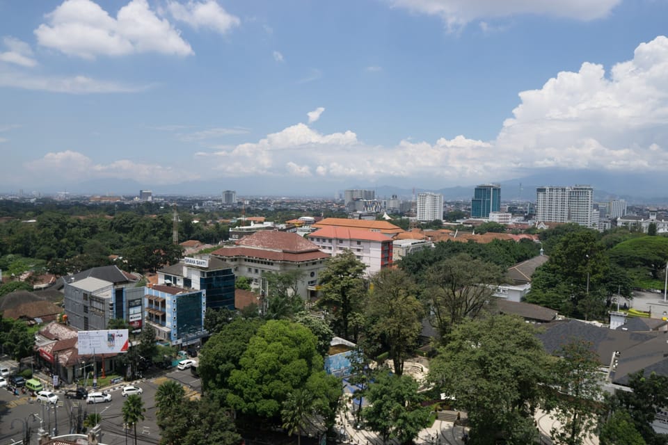 Room | City view