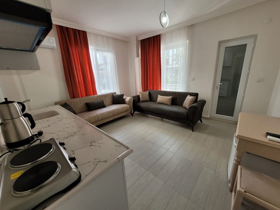 Classic Apartment | Minibar, free WiFi, bed sheets