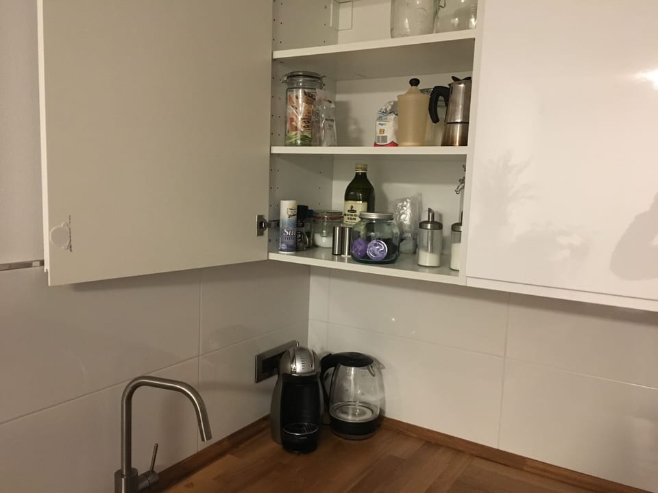 Free oil, salt, sugar, pepper, etc