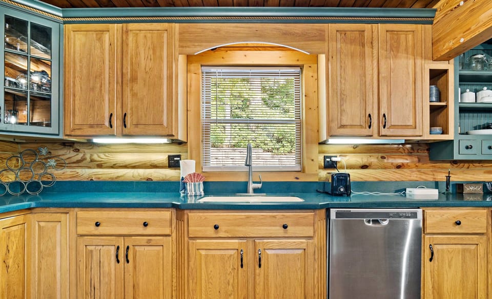 Dishwasher on-site.