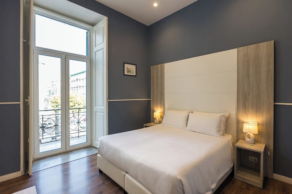 Deluxe Double Room | Minibar, in-room safe, individually decorated, desk