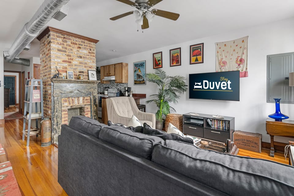Eclectic Spring Street Getaway | Casa Verde