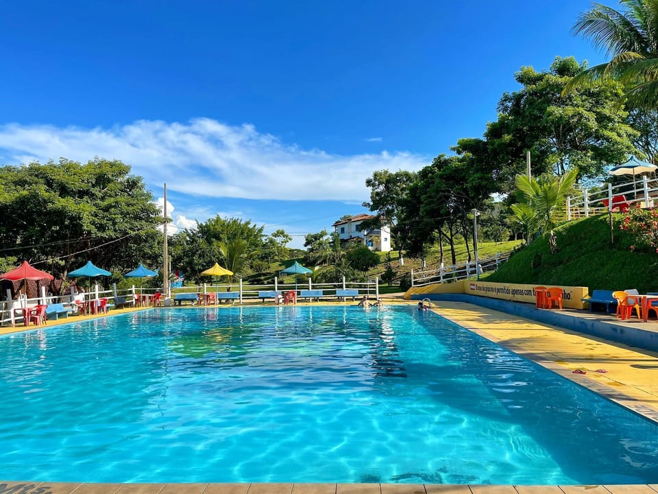 3 outdoor pools
