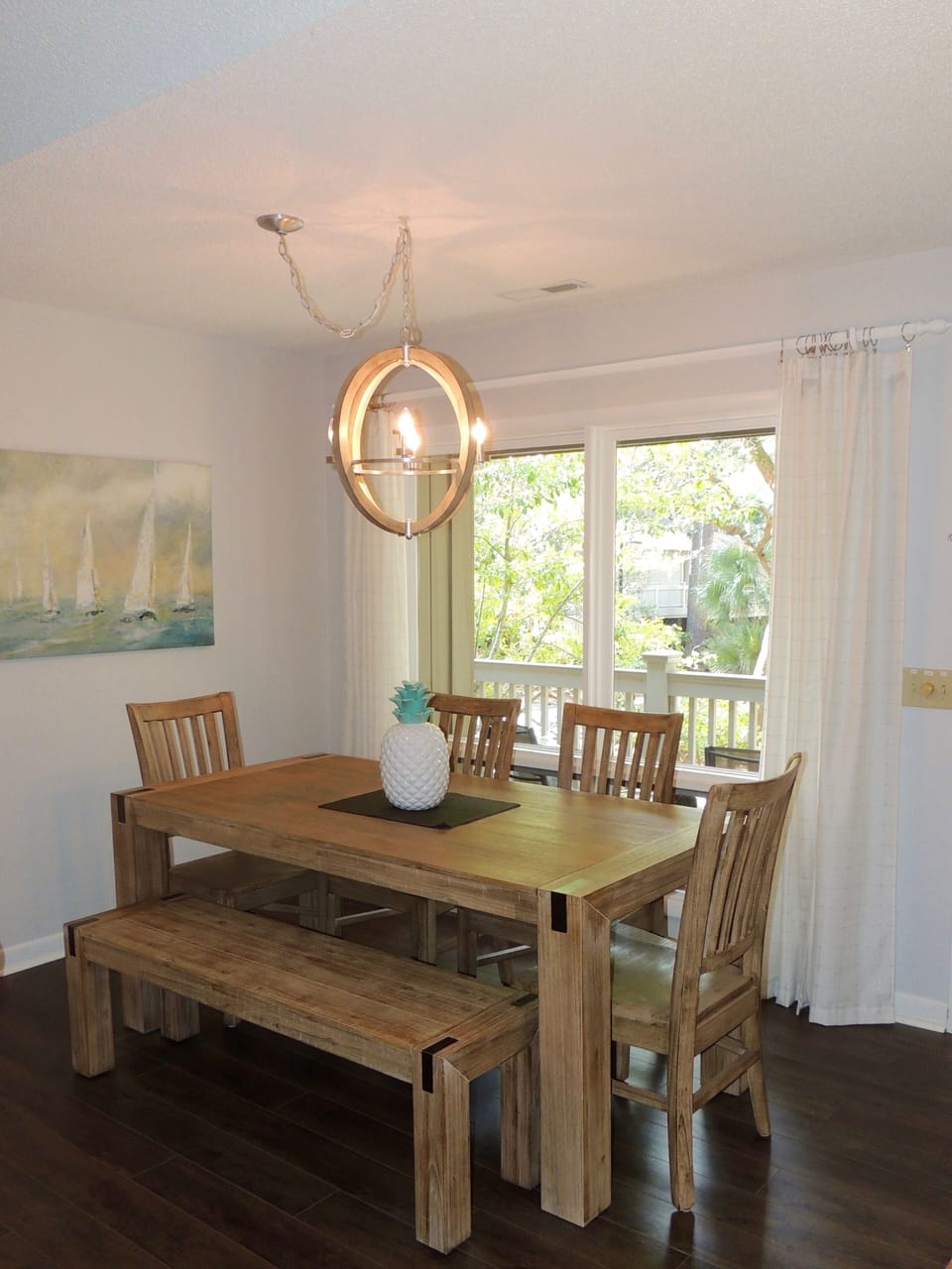 Dining room for when you cook "at home" or work on a jigsaw puzzle