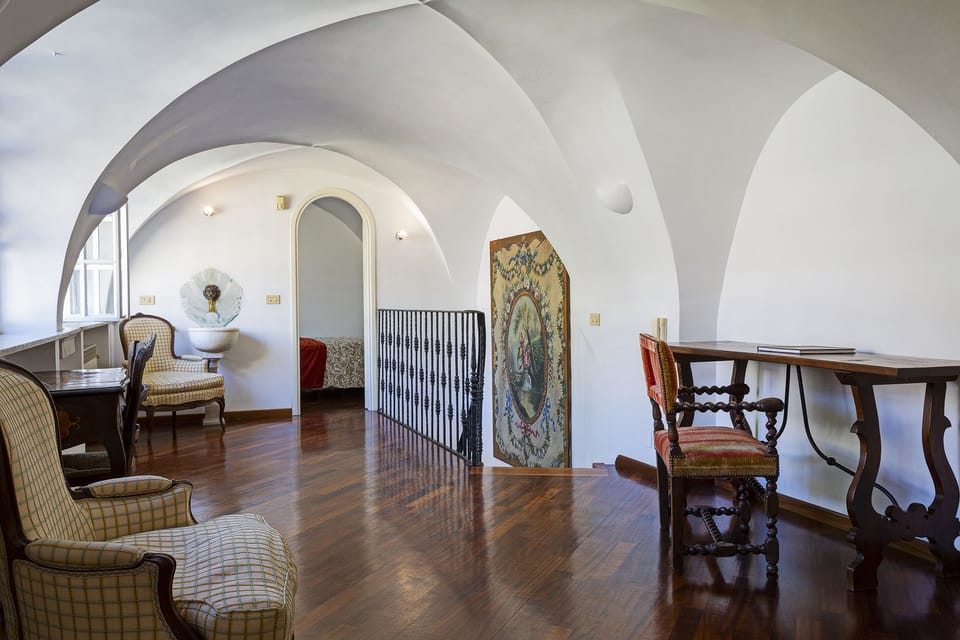 Apartment, 2 Bedrooms | Living area