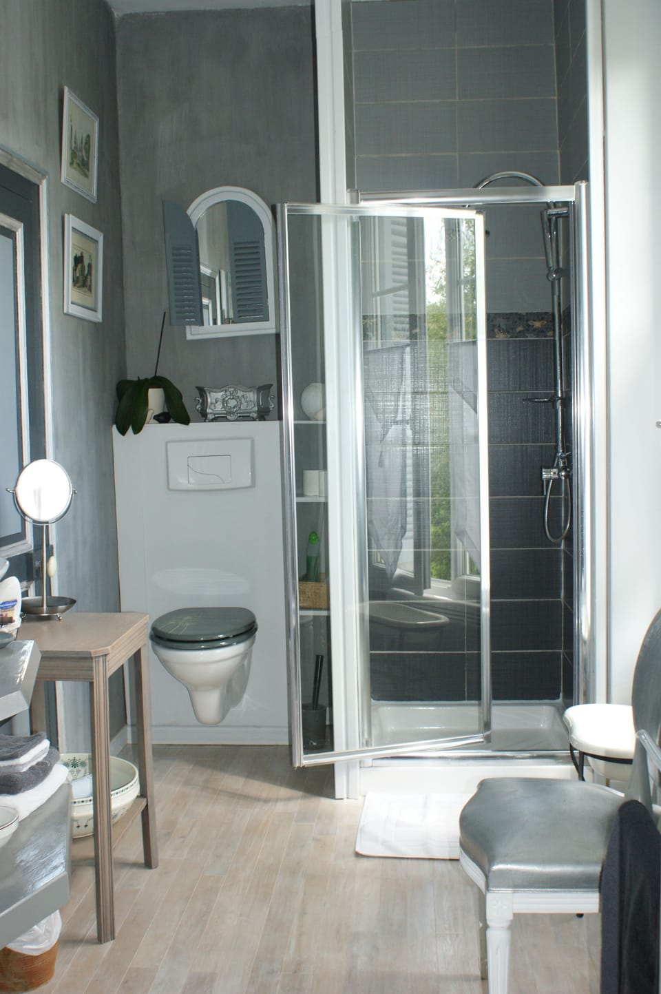 Double Room | Bathroom shower