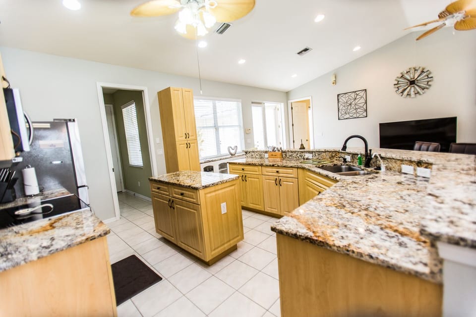 Private kitchen