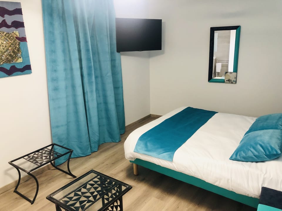 Comfort Double Room, Ensuite, Canal View | 1 bedroom