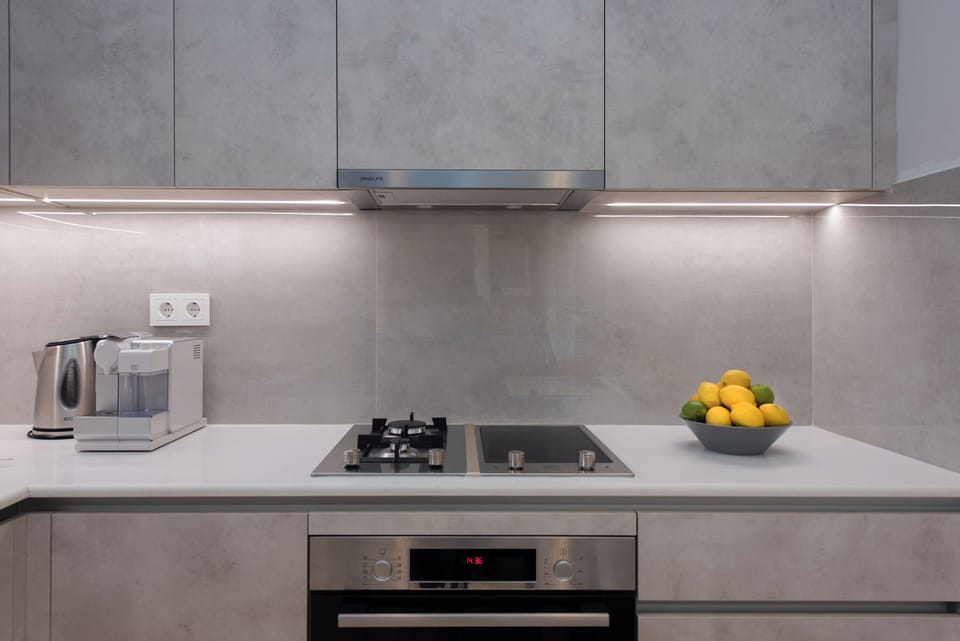 Superior Apartment, 2 Bedrooms | Private kitchen | Fridge, stovetop, electric kettle, cookware/dishes/utensils