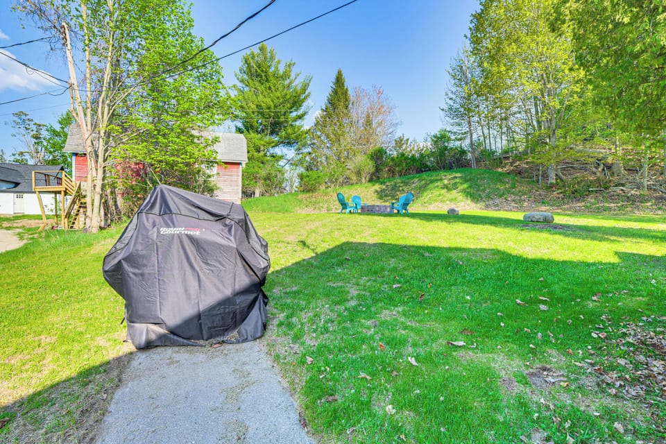 Exterior | Private Yard | Gas Grill | Fire Pit