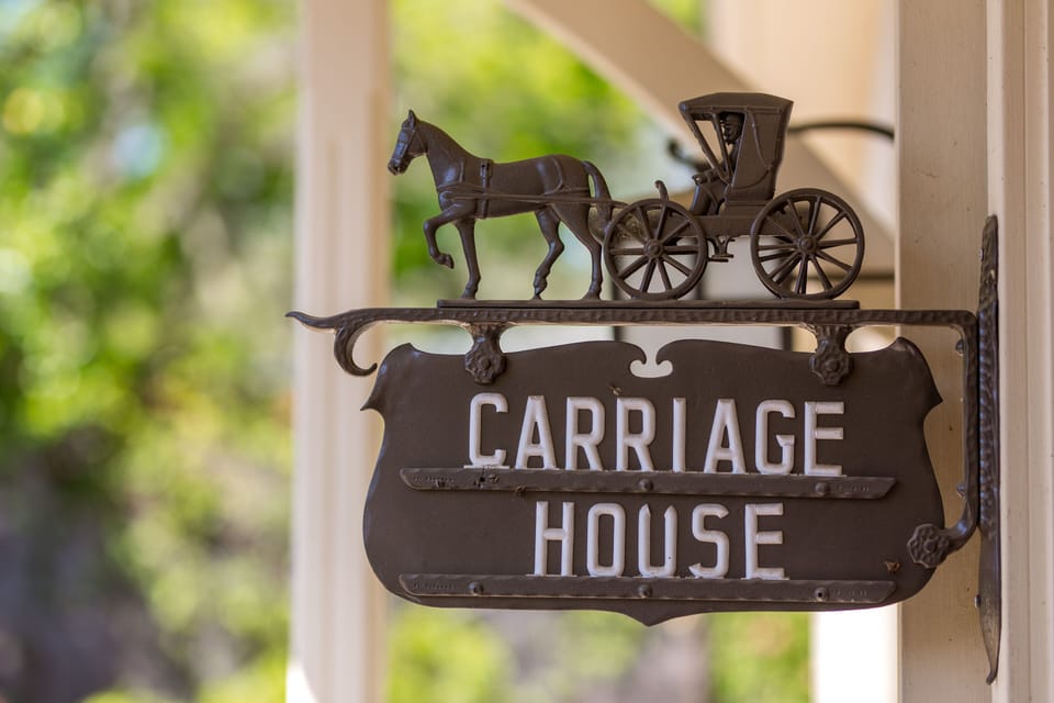 Bella Manor - Carriage Suite