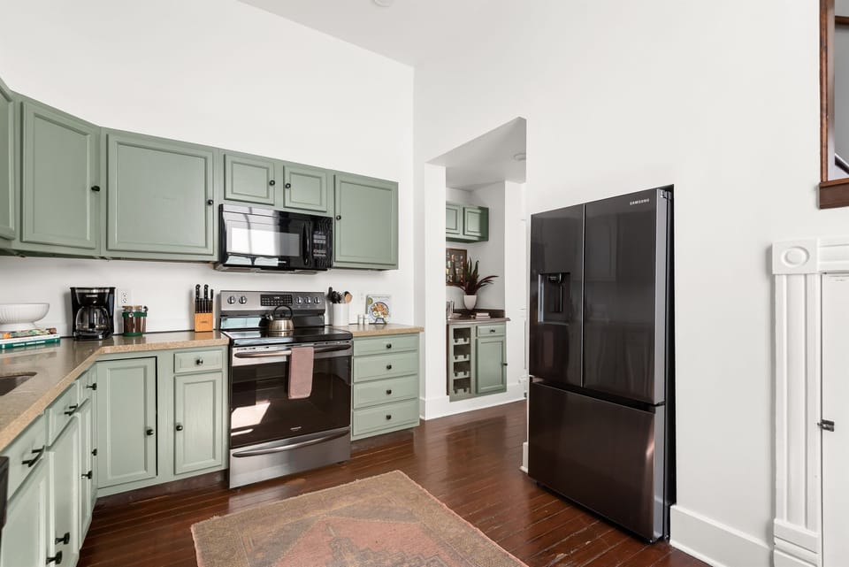 The kitchen is well-stocked with everything you'll need!