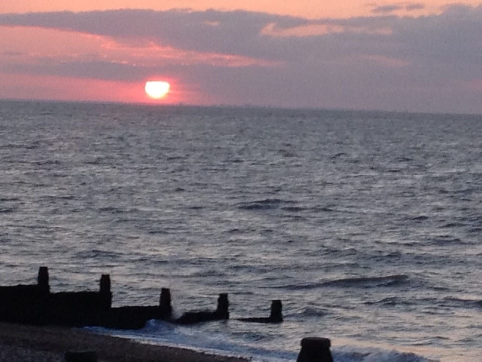 Whitstable beach is only a 5 min walk from Blue skies in whitstable