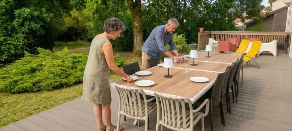 Un des bancs dans le parc