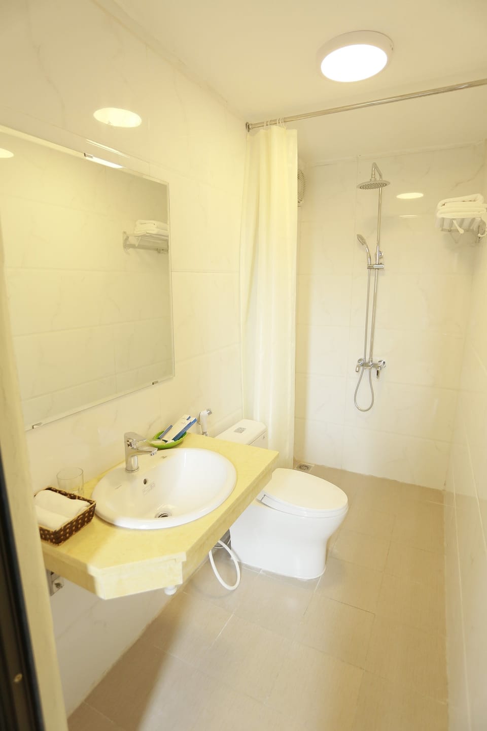 Free toiletries, hair dryer, bathrobes, slippers