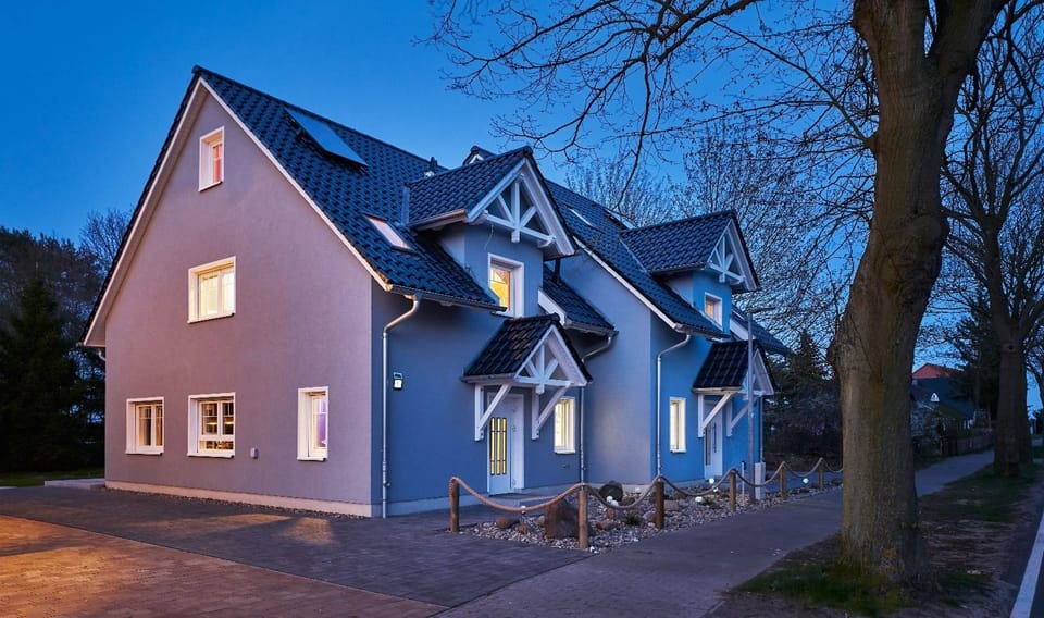 Front of property - evening/night