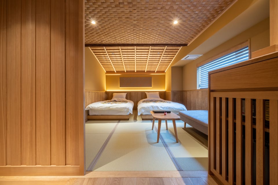 Luxury Twin Room | Premium bedding, in-room safe, individually decorated, desk