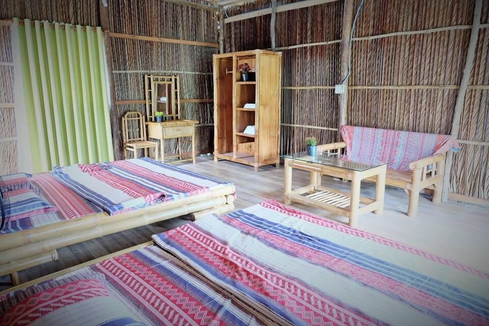 Family Bungalow, Lake View, Ground Floor (Fan) | Minibar, individually decorated, individually furnished, desk