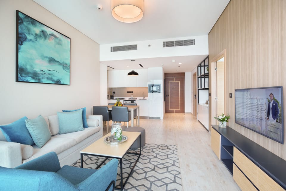 Deluxe Apartment, 1 Bedroom | In-room safe, desk, laptop workspace, soundproofing